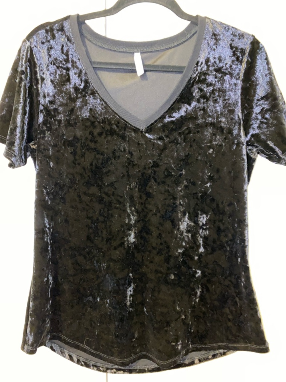 Crushed Velvet V-Neck Top - Black